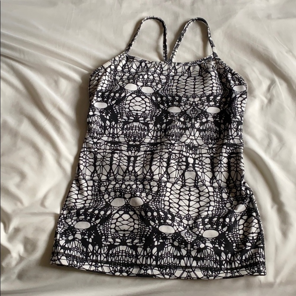 Lululemon tank✨